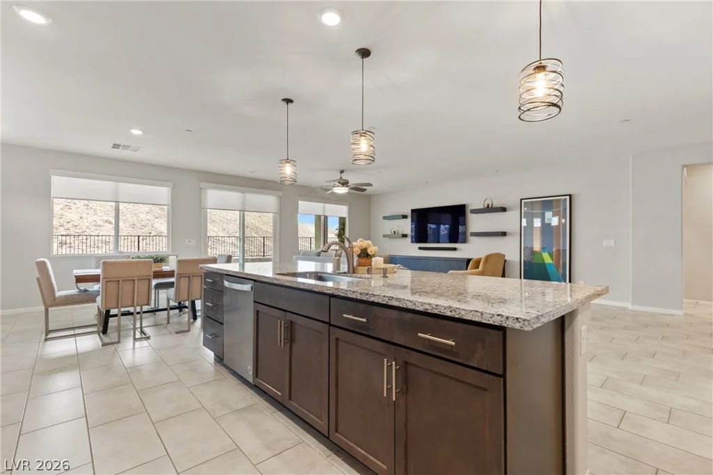 417 Oakey Crest Ridge, Henderson, NV 89012