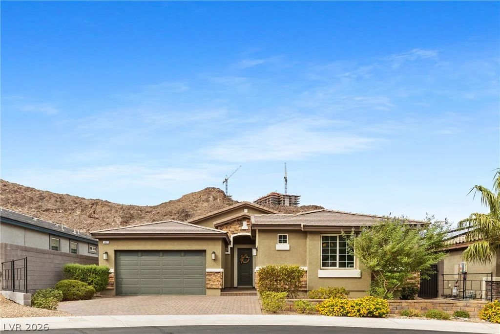 417 Oakey Crest Ridge, Henderson, NV 89012