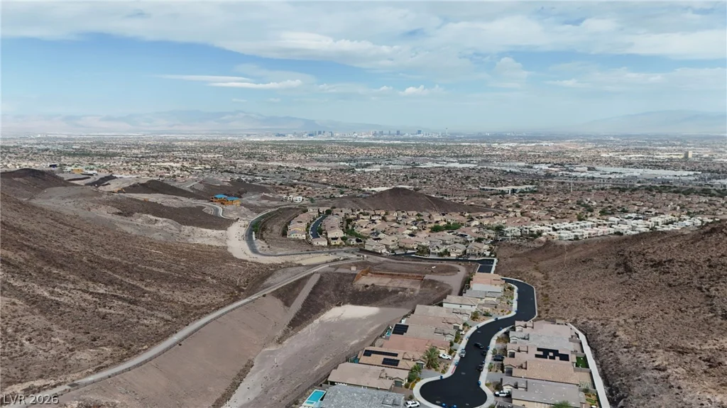 417 Oakey Crest Ridge, Henderson, NV 89012