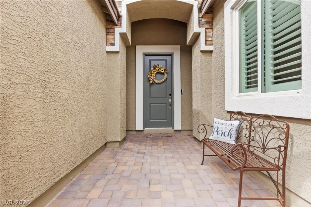 417 Oakey Crest Ridge, Henderson, NV 89012