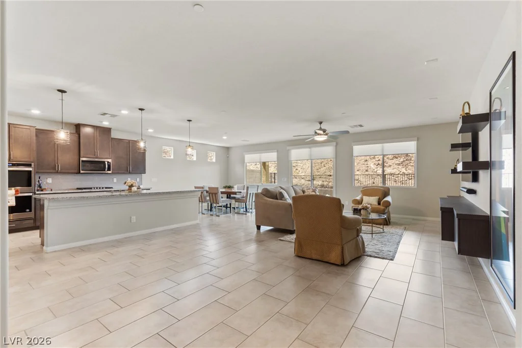 417 Oakey Crest Ridge, Henderson, NV 89012
