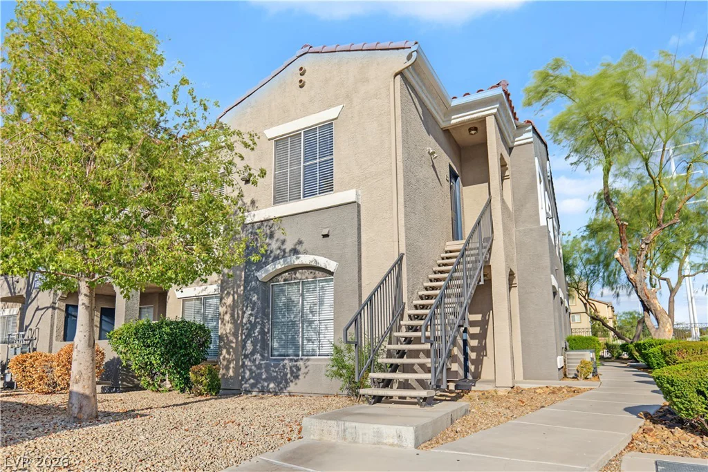 10245 Maryland, Las Vegas, NV 89183
