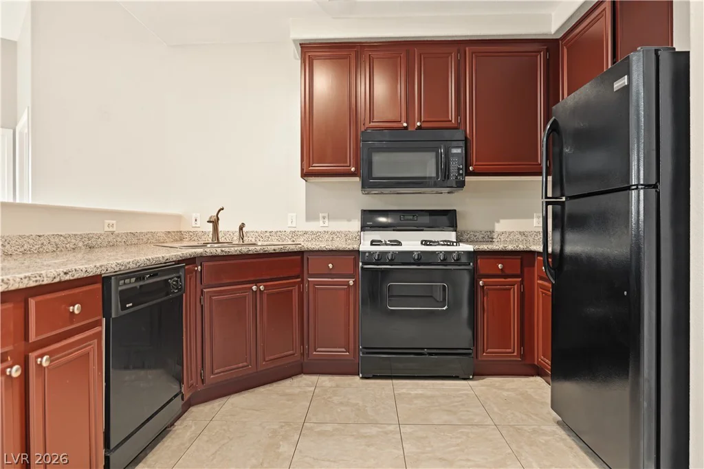 10245 Maryland, Las Vegas, NV 89183