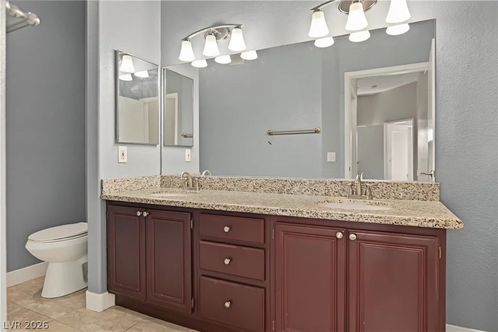 10245 Maryland, Las Vegas, NV 89183