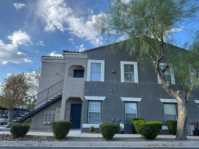 10245 Maryland, Las Vegas, NV 89183