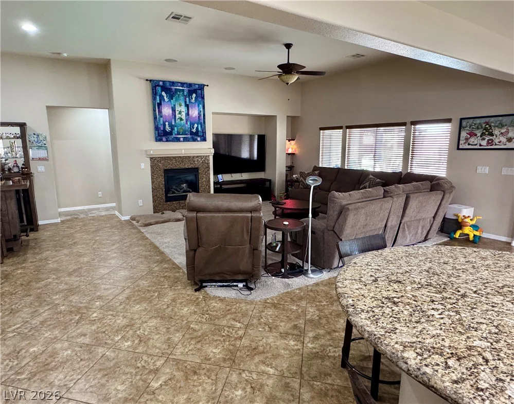 6614 Collingsworth, Las Vegas, NV 89131