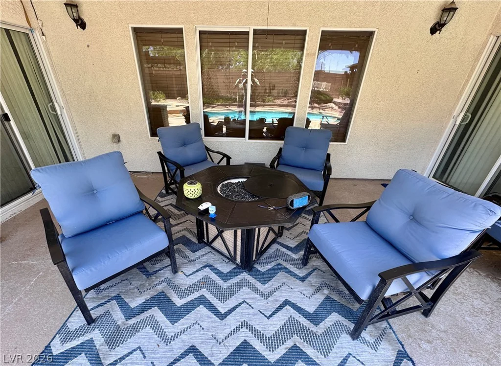 6614 Collingsworth, Las Vegas, NV 89131