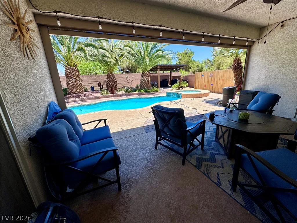 6614 Collingsworth, Las Vegas, NV 89131