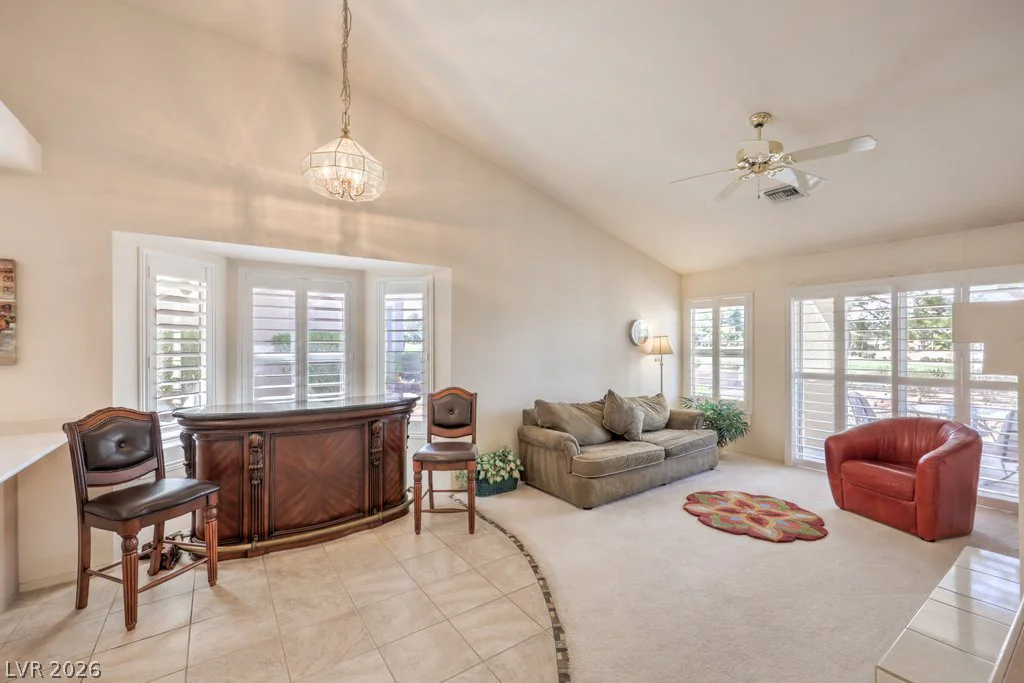 9076 Sundial, Las Vegas, NV 89134