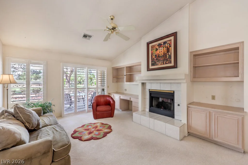 9076 Sundial, Las Vegas, NV 89134