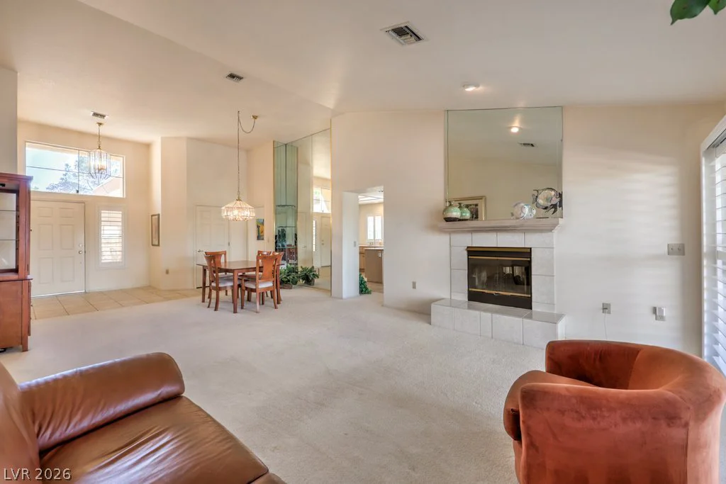 9076 Sundial, Las Vegas, NV 89134