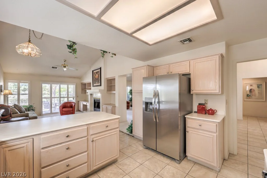 9076 Sundial, Las Vegas, NV 89134