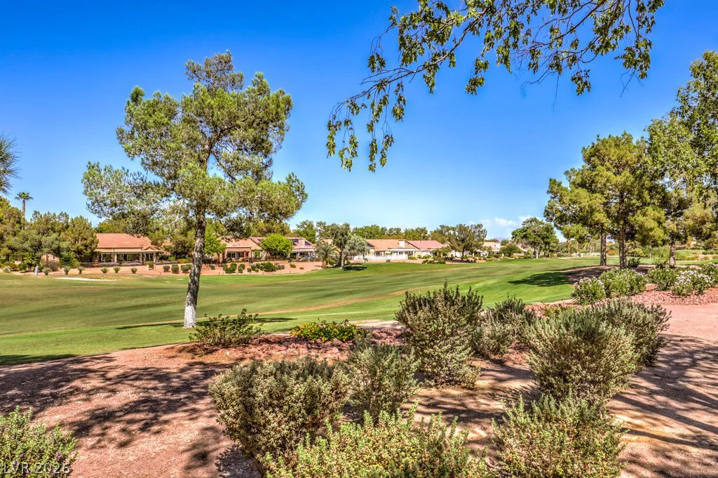 9076 Sundial, Las Vegas, NV 89134