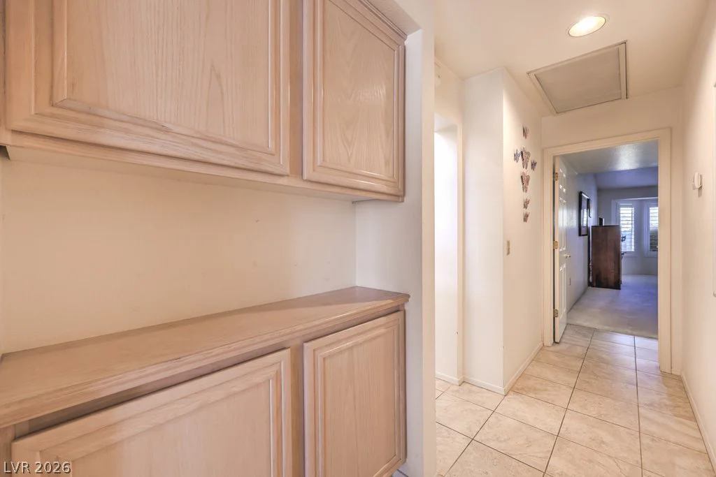 9076 Sundial, Las Vegas, NV 89134