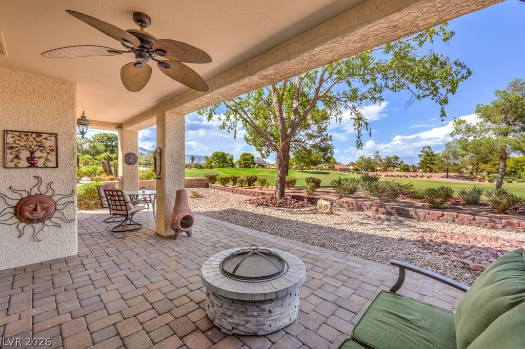 9076 Sundial, Las Vegas, NV 89134