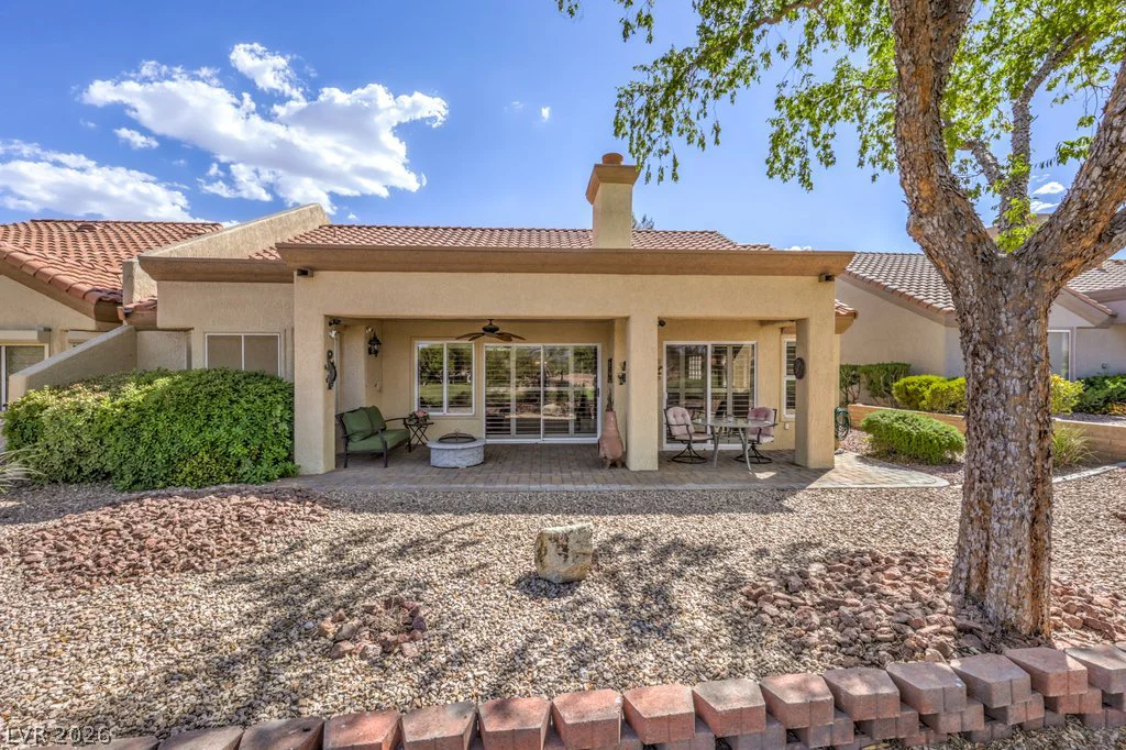 9076 Sundial, Las Vegas, NV 89134