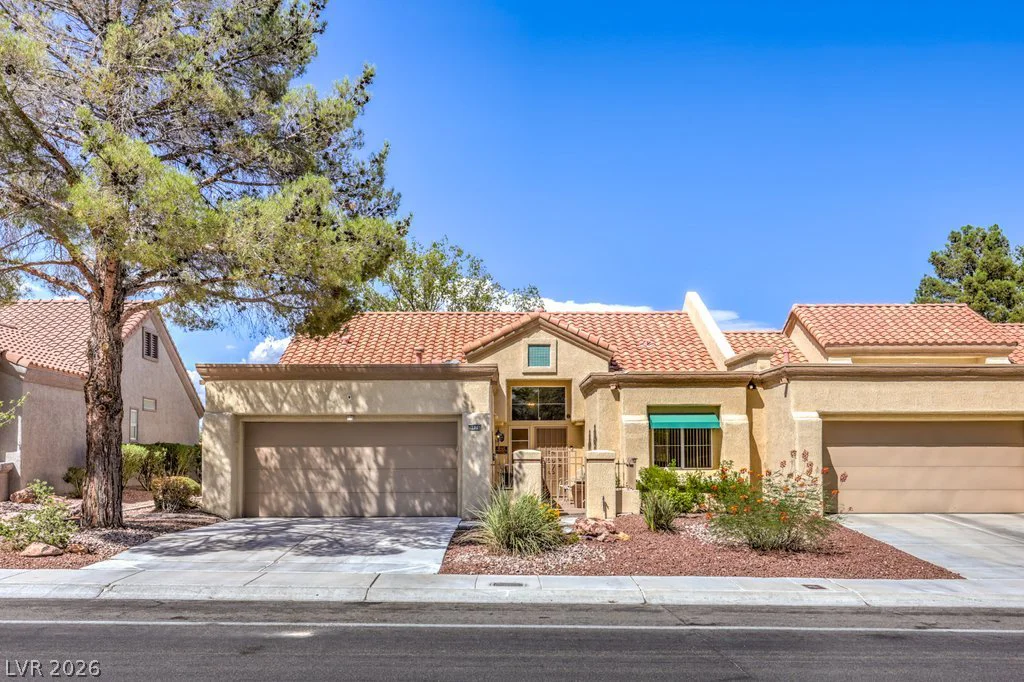 9076 Sundial, Las Vegas, NV 89134