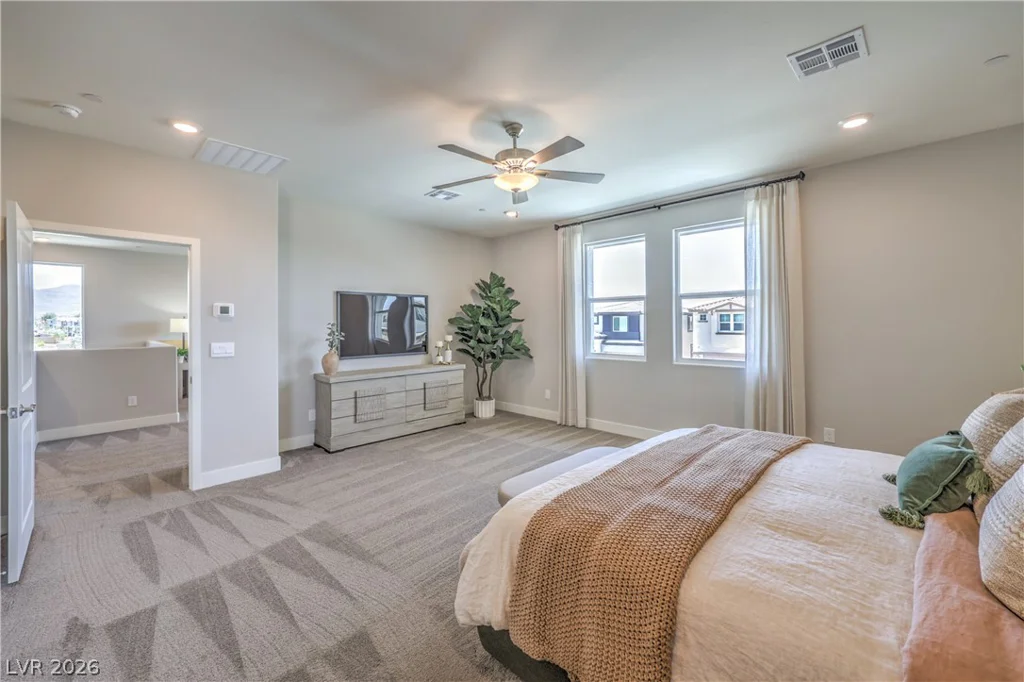 7645 Serenity Bay Ln, North Las Vegas, NV 89084