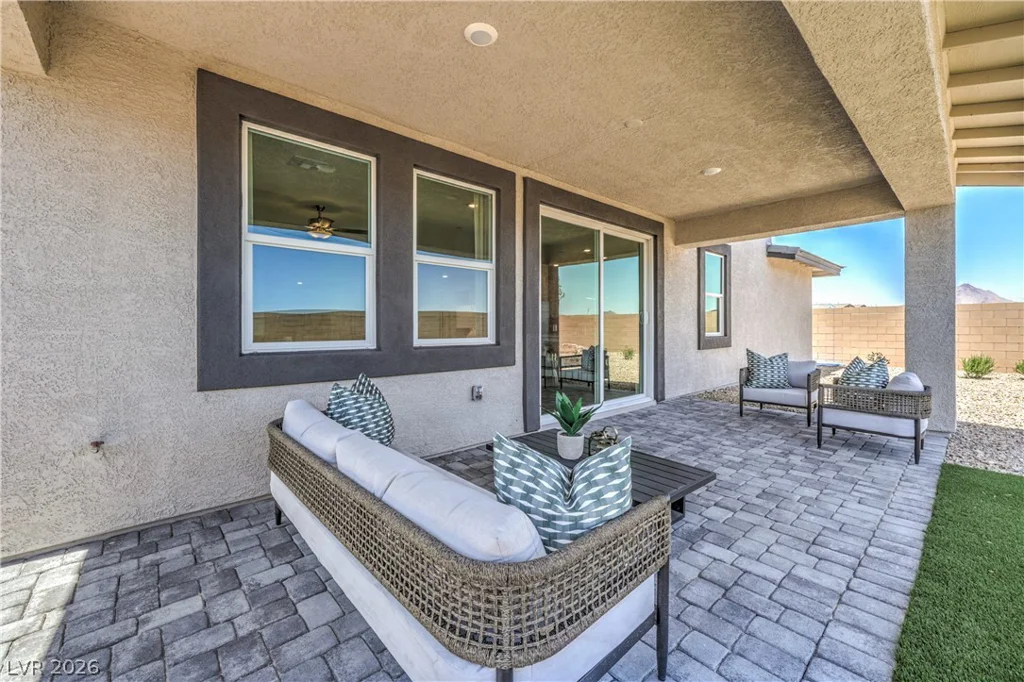 7645 Serenity Bay Ln, North Las Vegas, NV 89084
