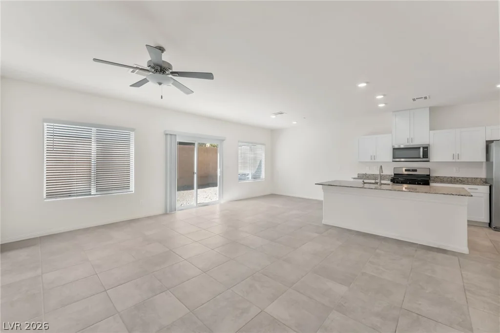 10963 Cheshire Woods, Las Vegas, NV 89166