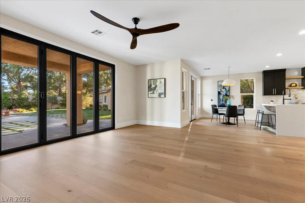 10781 Capesthorne, Las Vegas, NV 89135