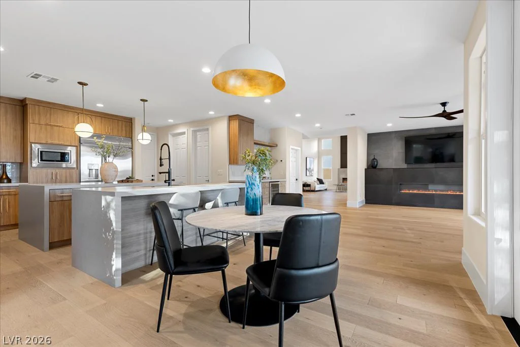 10781 Capesthorne, Las Vegas, NV 89135