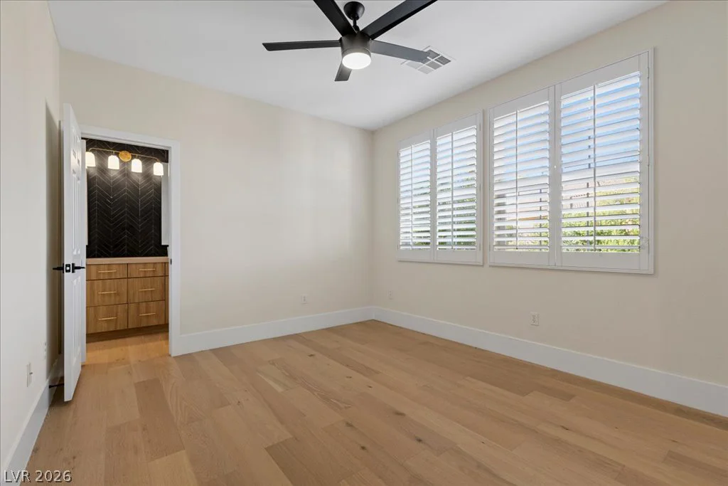 10781 Capesthorne, Las Vegas, NV 89135