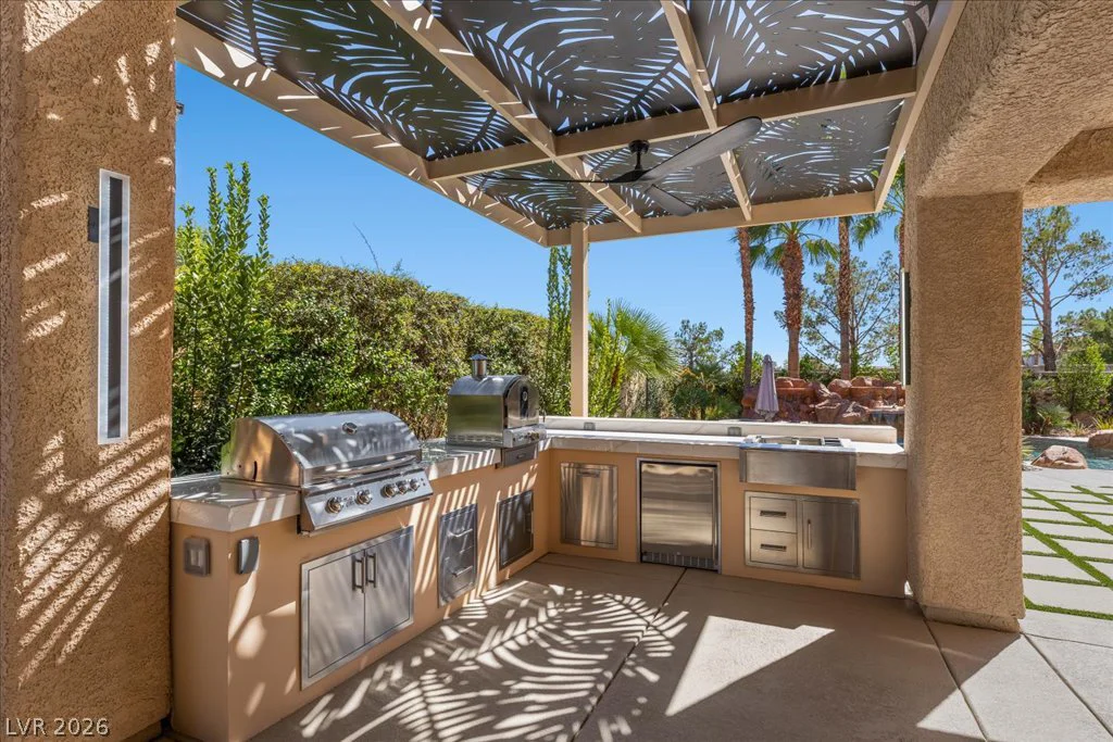 10781 Capesthorne, Las Vegas, NV 89135