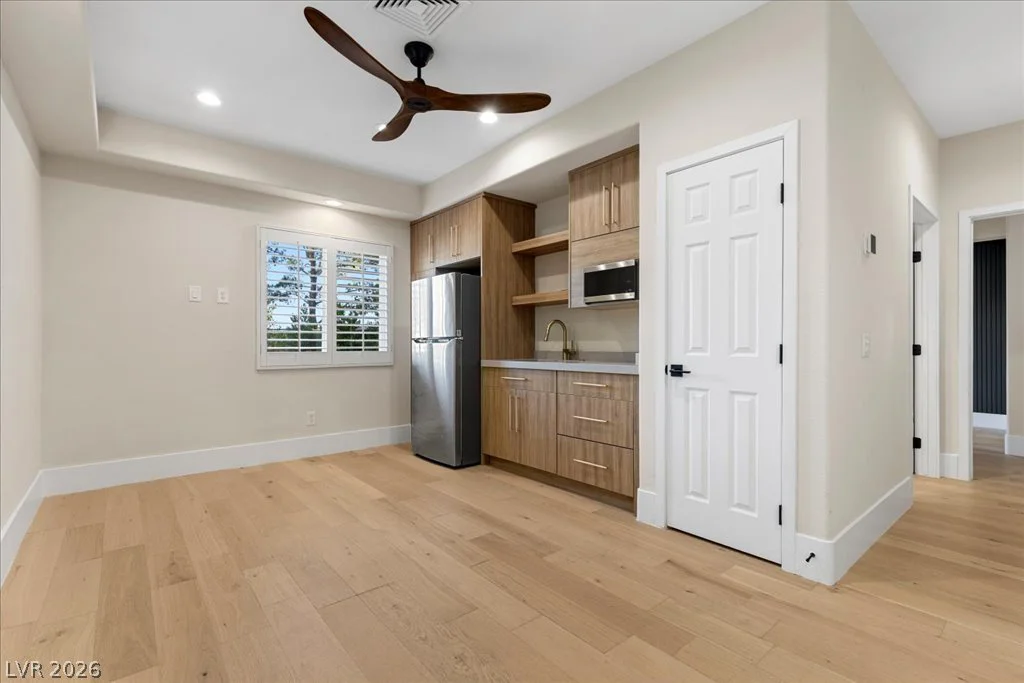 10781 Capesthorne, Las Vegas, NV 89135