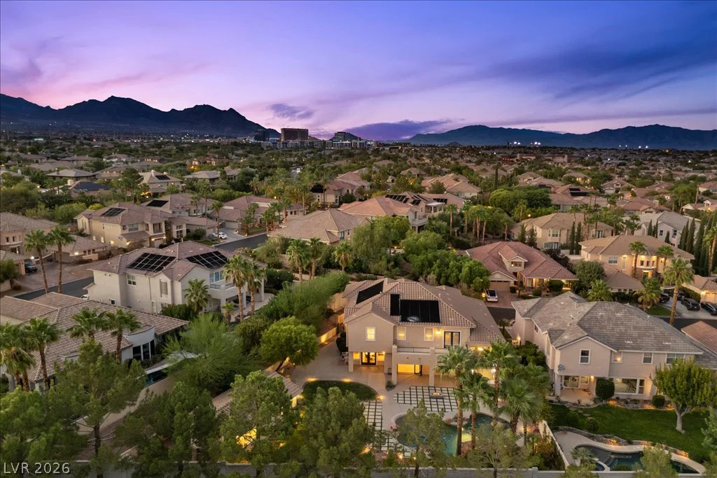 10781 Capesthorne, Las Vegas, NV 89135