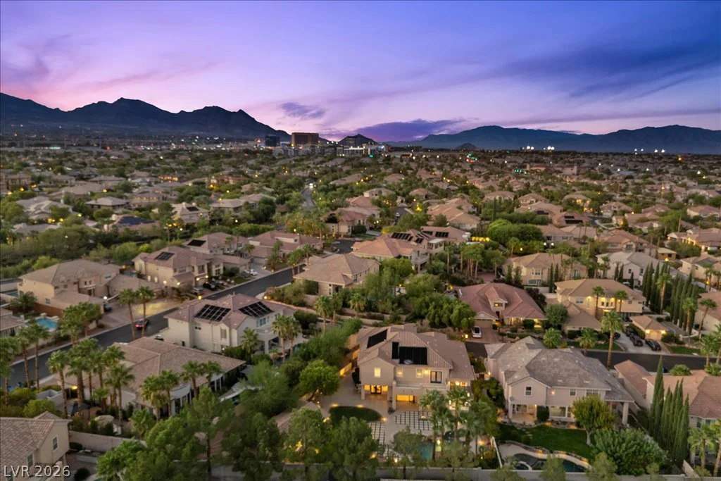10781 Capesthorne, Las Vegas, NV 89135