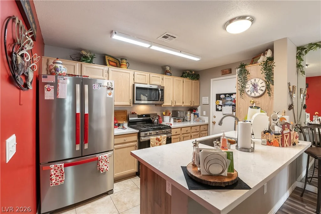 8452 Boseck, Las Vegas, NV 89145