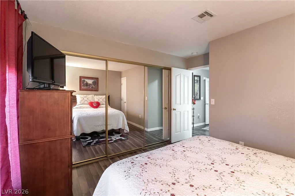 8452 Boseck, Las Vegas, NV 89145