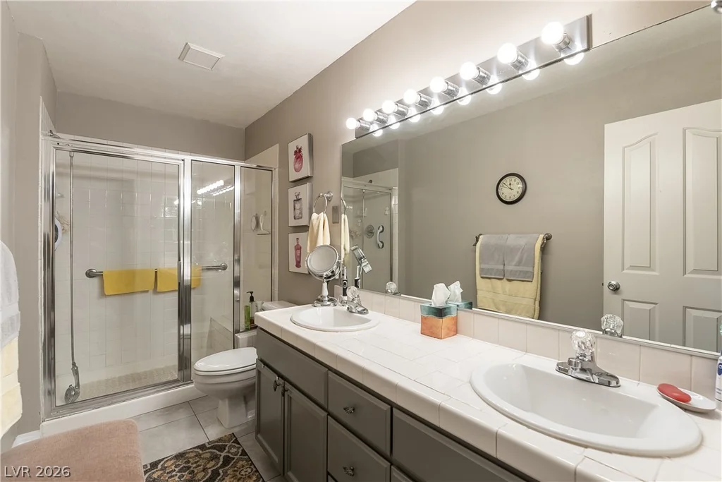8452 Boseck, Las Vegas, NV 89145