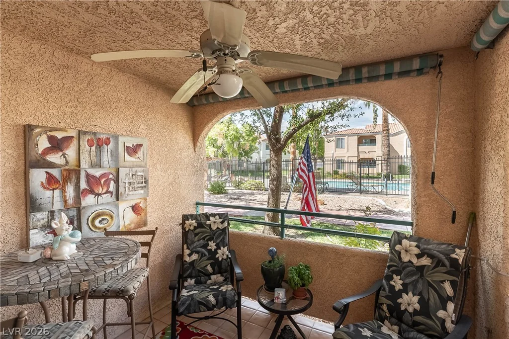 8452 Boseck, Las Vegas, NV 89145