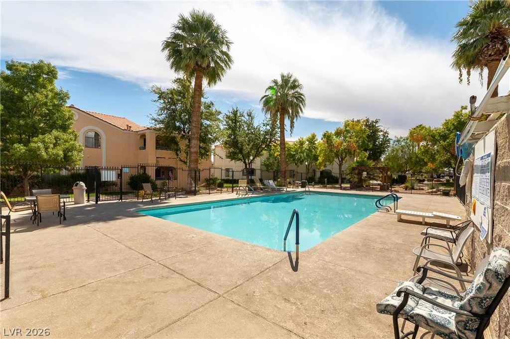 8452 Boseck, Las Vegas, NV 89145