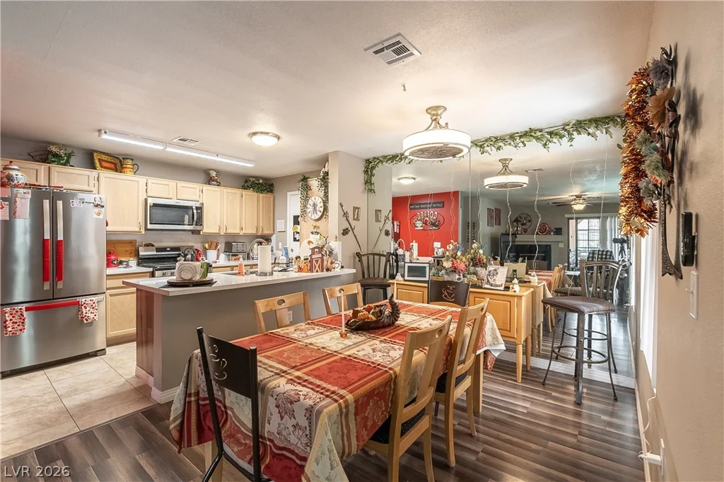 8452 Boseck, Las Vegas, NV 89145