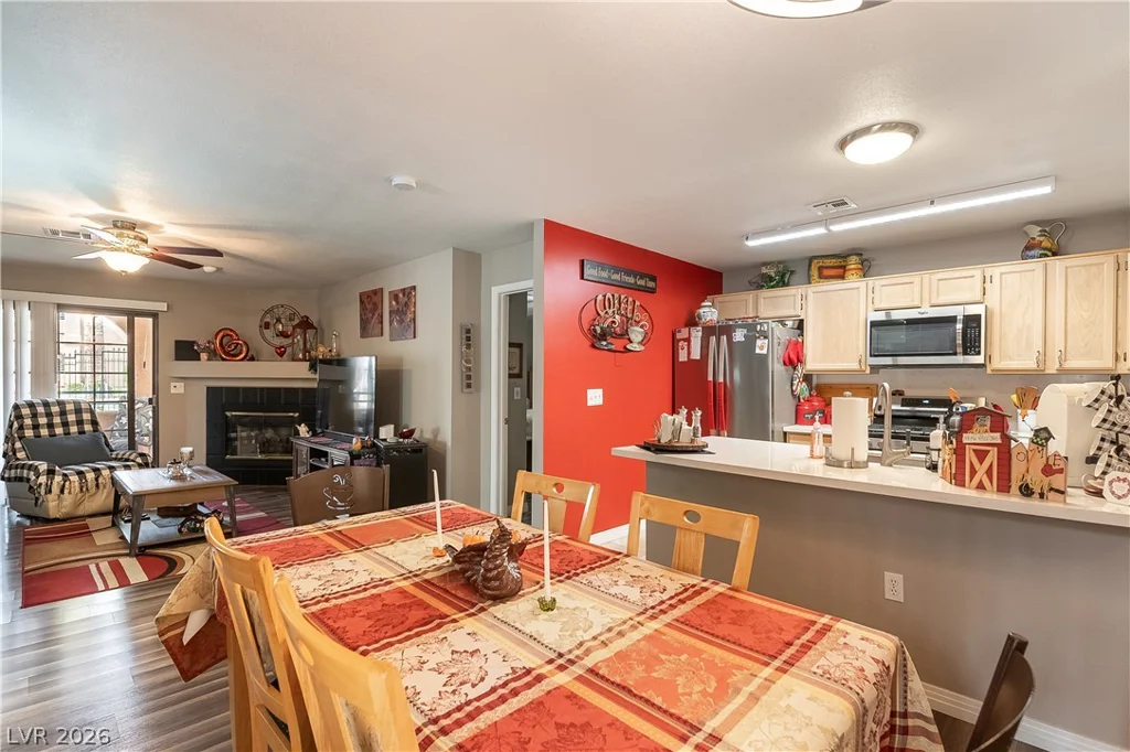8452 Boseck, Las Vegas, NV 89145