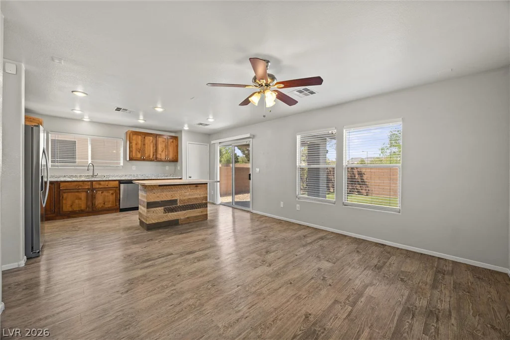 5304 Country Retreat, Las Vegas, NV 89131