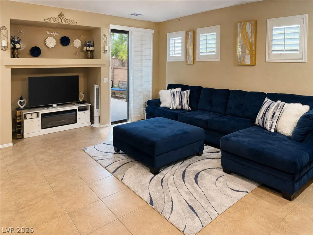 712 Vincents Dream, North Las Vegas, NV 89031