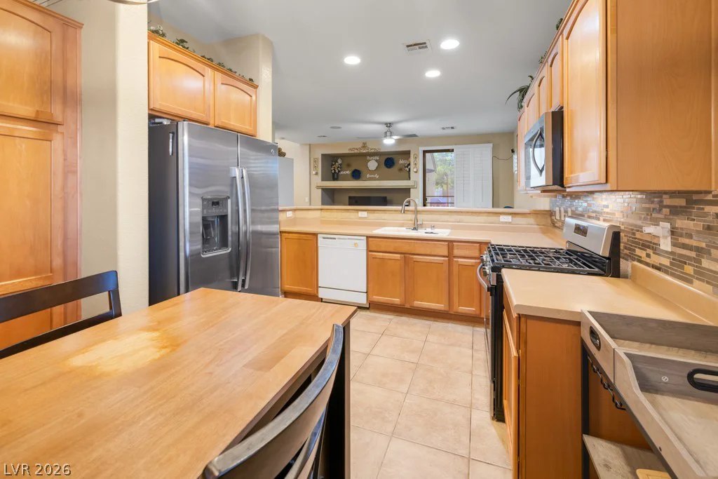 712 Vincents Dream, North Las Vegas, NV 89031
