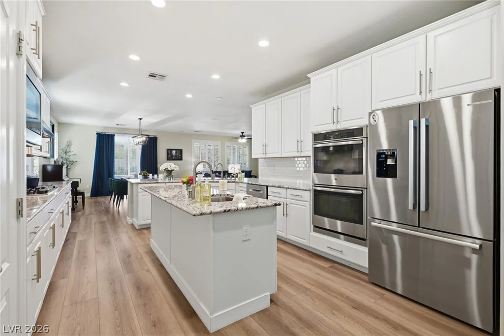 743 Middle Beach, Las Vegas, NV 89138