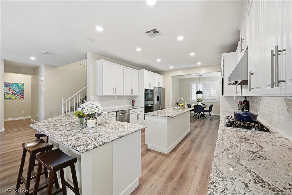 743 Middle Beach, Las Vegas, NV 89138