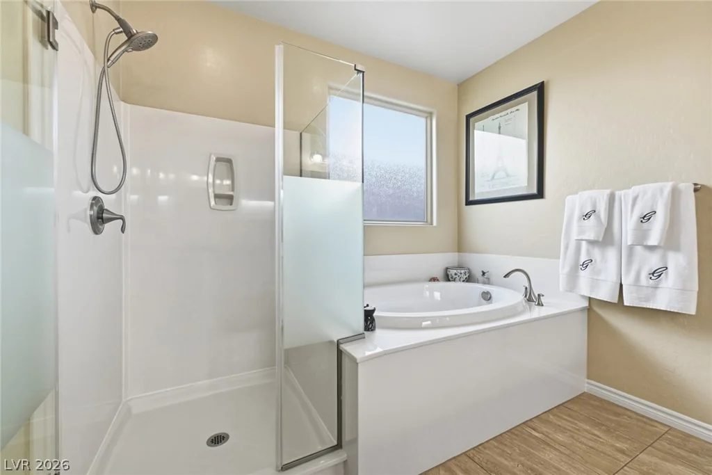 743 Middle Beach, Las Vegas, NV 89138