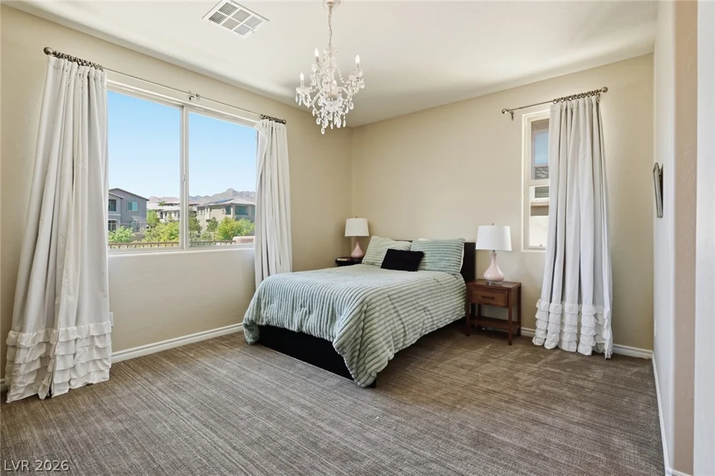 743 Middle Beach, Las Vegas, NV 89138