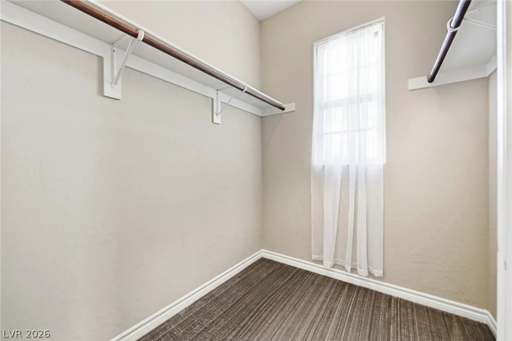 743 Middle Beach, Las Vegas, NV 89138