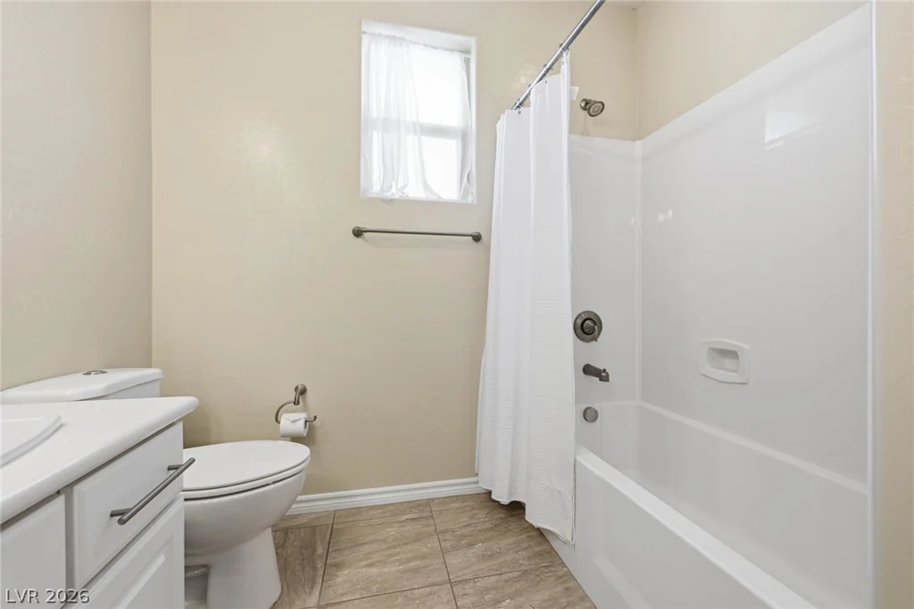 743 Middle Beach, Las Vegas, NV 89138