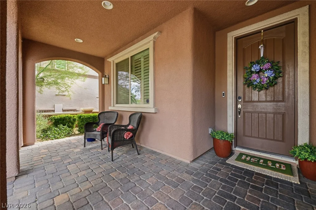 743 Middle Beach, Las Vegas, NV 89138