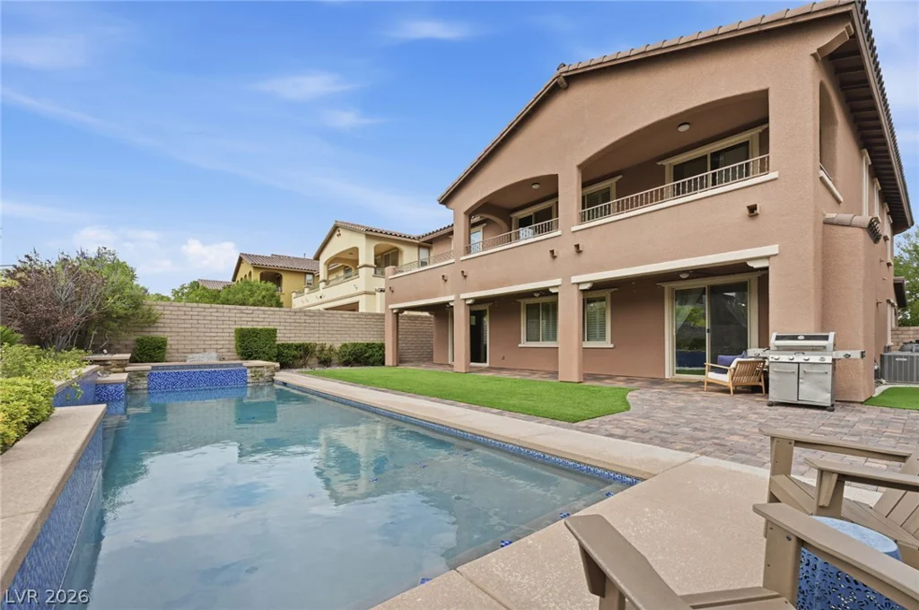 743 Middle Beach, Las Vegas, NV 89138