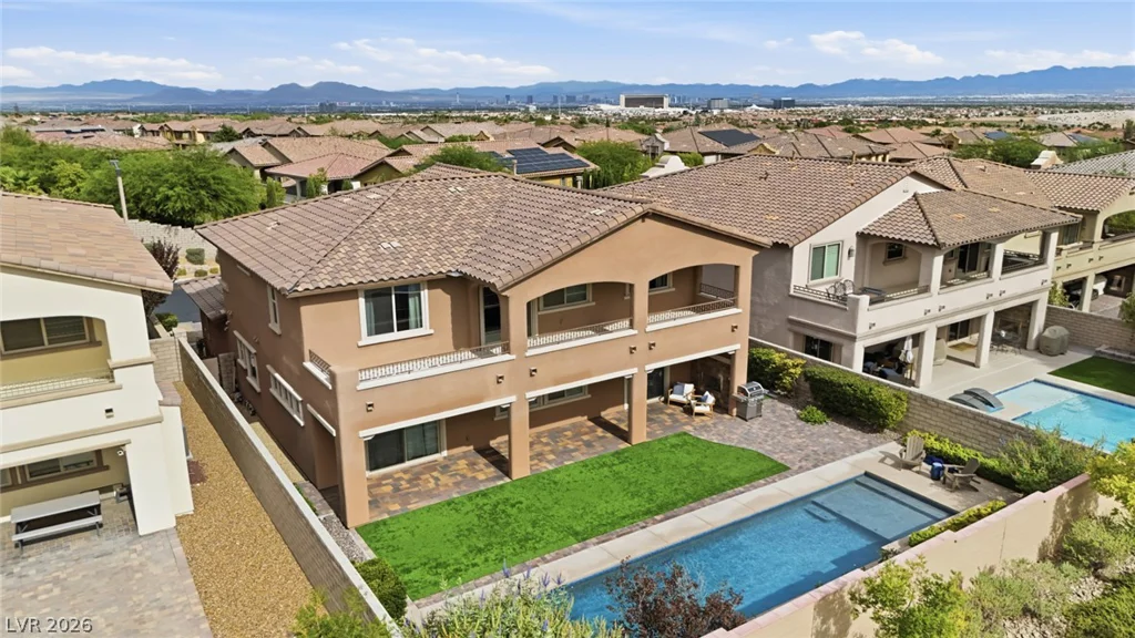 743 Middle Beach, Las Vegas, NV 89138